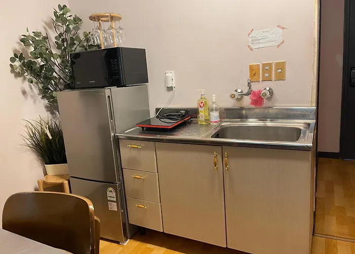 Gangnam Reasonable Price House * Сеул