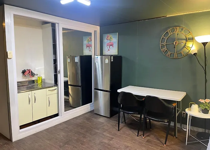 Gangnam Reasonable Price House * Сеул